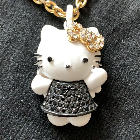 Hello Kitty necklace - Picture 2 of 6